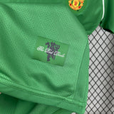 Manchester United 2007/08 Goalkeeper Jersey – Retro Version – Green