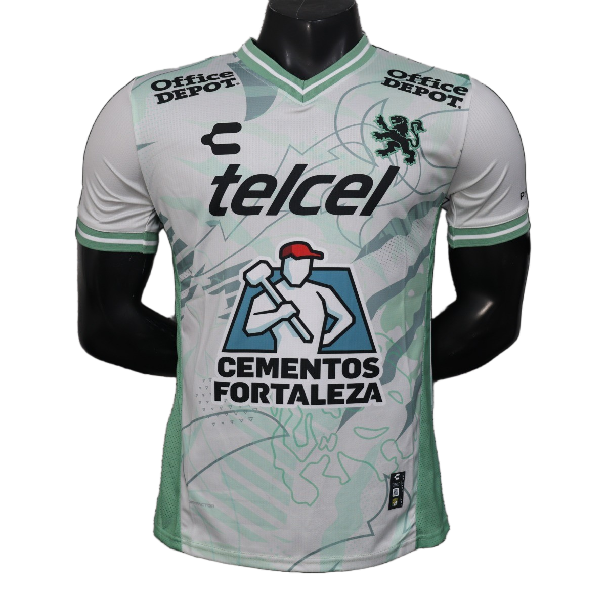 Leon 2025/26 Away Jersey – Player Version