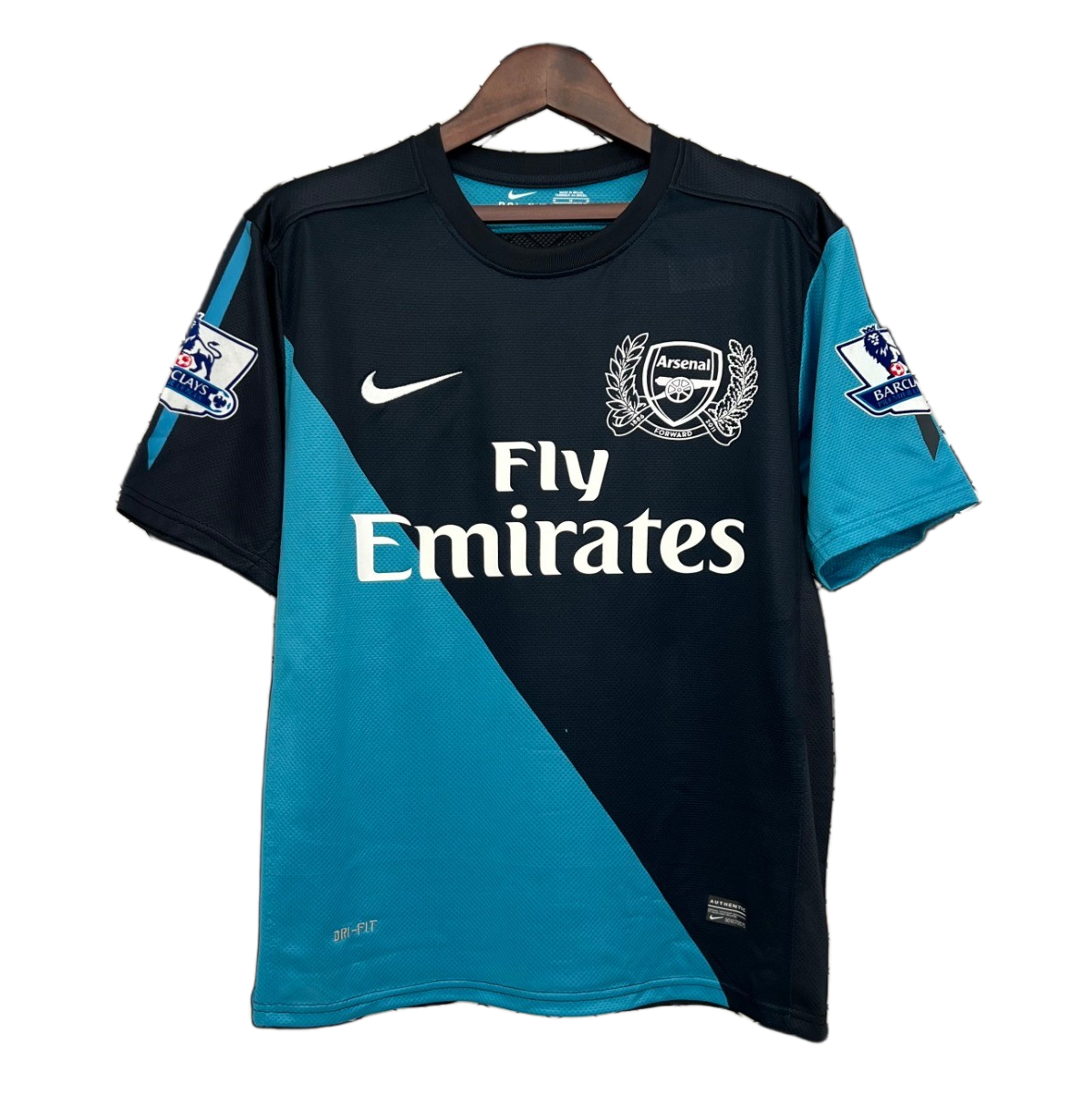 Arsenal 2011/12 Away Jersey – Retro Version