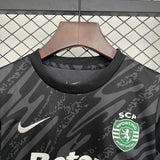 Sporting 2025/26 Goalkeeper Kids Kit – Black