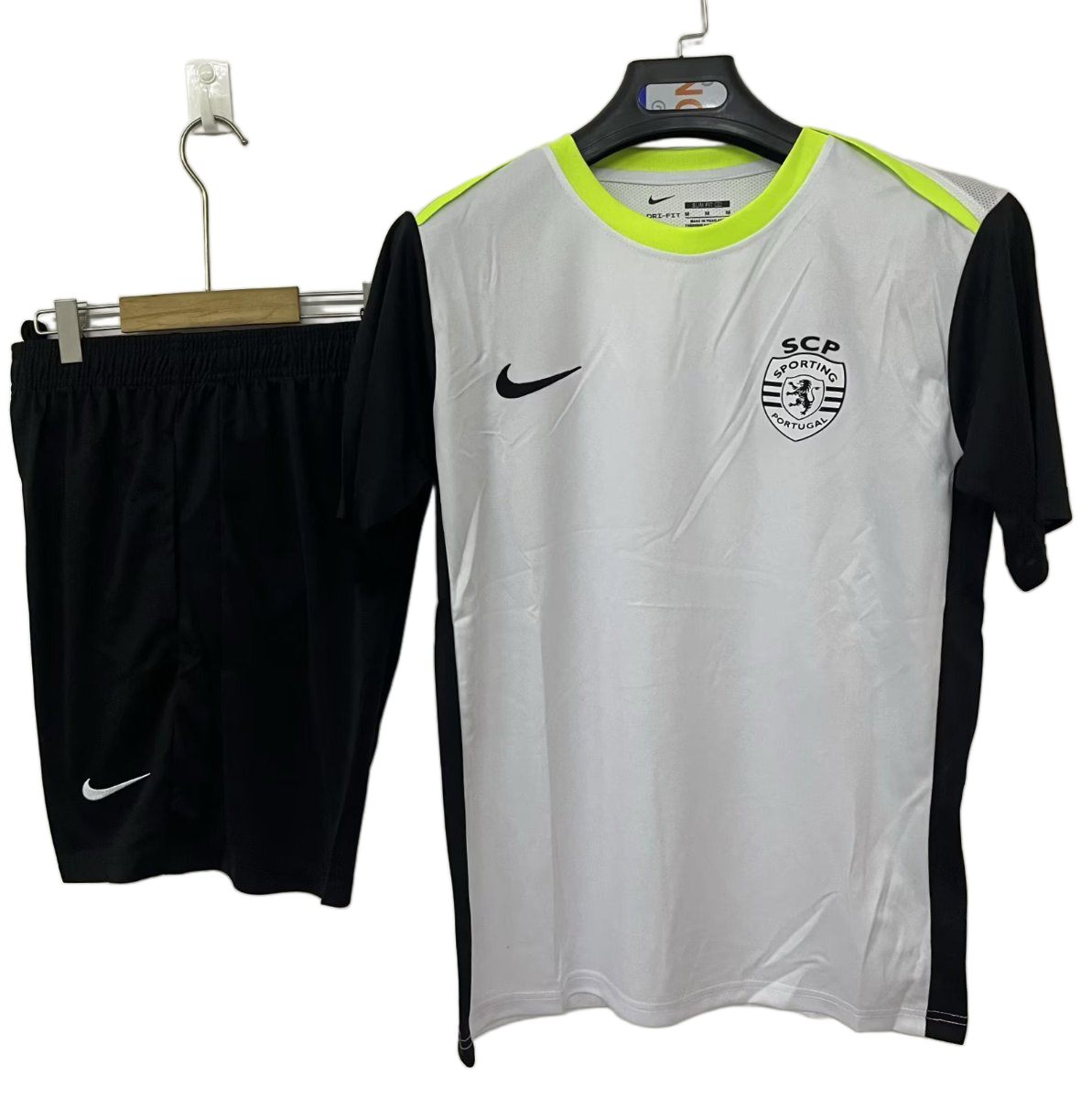 Sporting 2025/26 Pre – Match Shorts – Player Version – White