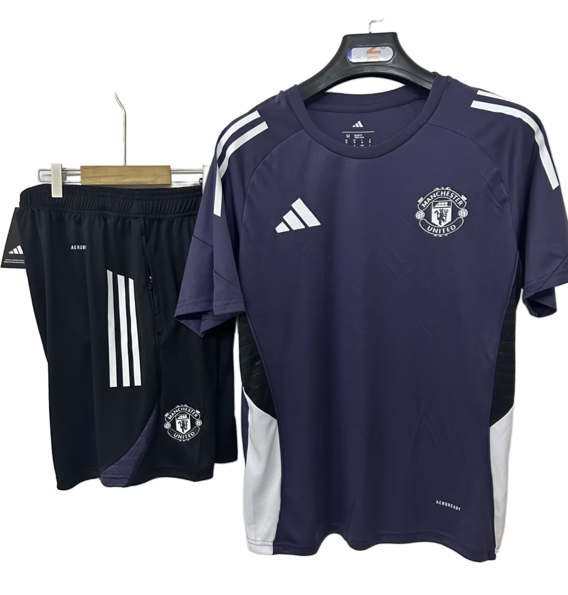 Manchester United 2025/26 Pre – Match Shorts – Player Version – Purple