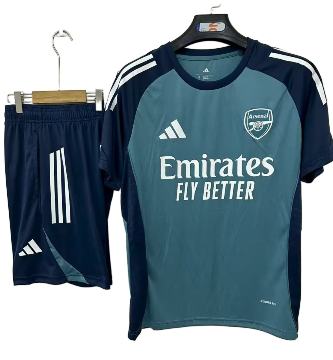 Arsenal 2025/26 Pre – Match Shorts – Player Version – Blue/Navy
