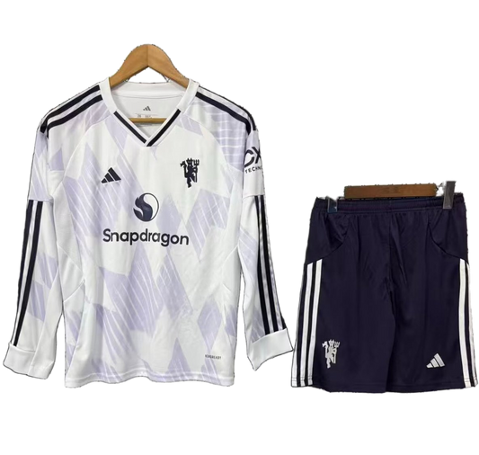 Manchester United 2025/26 Away Kids Kit – Long Sleeve