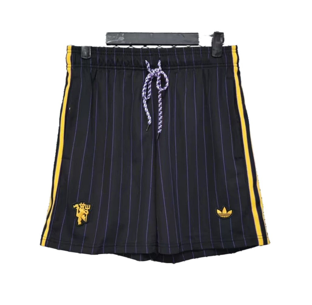 Manchester United 2025/26 Shorts – Player Version – Black