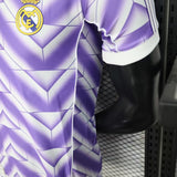 Real Madrid 2025/26 Terceira camisola – Versão jogador – Roxo