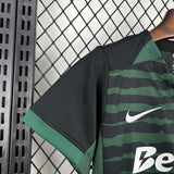 Sporting 2025/26 Goalkeeper Kids Kit