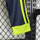 Real Madrid 1999 Goalkeeper Jersey – Long Sleeve – Retro Version