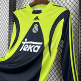 Real Madrid 1999 Goalkeeper Jersey – Long Sleeve – Retro Version