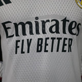 Real Madrid 2026/27 Camisola principal – Versão jogador – Manga comprida – Branco/Bordô