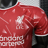 Liverpool 2026/27 Camisola principal – Versão jogador – Edição especial – Vermelho