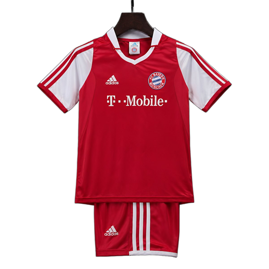 Bayern Munich 2003/04 Home Kids Kit – Retro Version