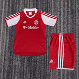 Bayern Munich 2003/04 Home Kids Kit – Retro Version