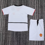 Manchester United 2002/03 Away Kids Kit – Retro Version