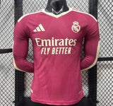 Real Madrid 2026/27 Tercera camiseta – Versión jugador – Manga larga