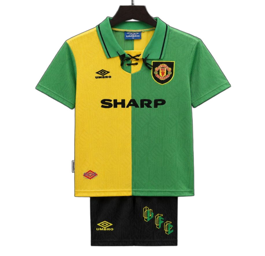 Manchester United 1992/94 Away Kids Kit – Retro Version
