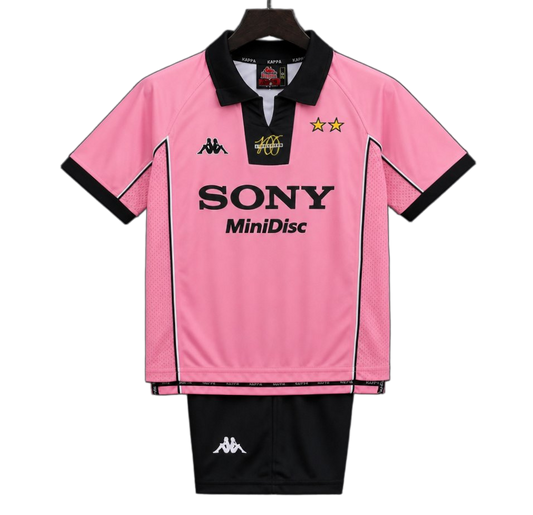 Juventus 1997/98 Away Kids Kit – Retro Version – Pink