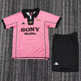 Juventus 1997/98 Away Kids Kit – Retro Version – Pink