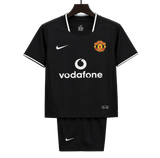 Manchester United 2003/04 Away Kids Kit – Retro Version