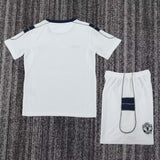 Manchester United 2000/01 Away Kids Kit – Retro Version