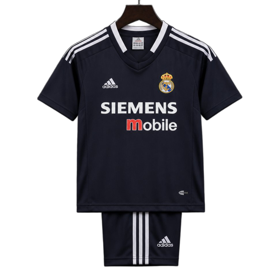 Real Madrid 2004/05 Away Kids Kit – Retro Version