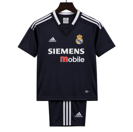 Real Madrid 2004/05 Away Kids Kit – Retro Version