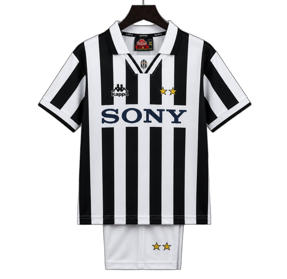 Juventus 1995/97 Home Kids Kit – Retro Version