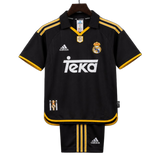 Real Madrid 1999/01 Away Kids Kit – Retro Version – Black