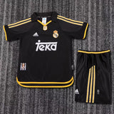 Real Madrid 1999/01 Away Kids Kit – Retro Version – Black
