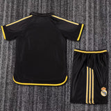 Real Madrid 1999/01 Away Kids Kit – Retro Version – Black