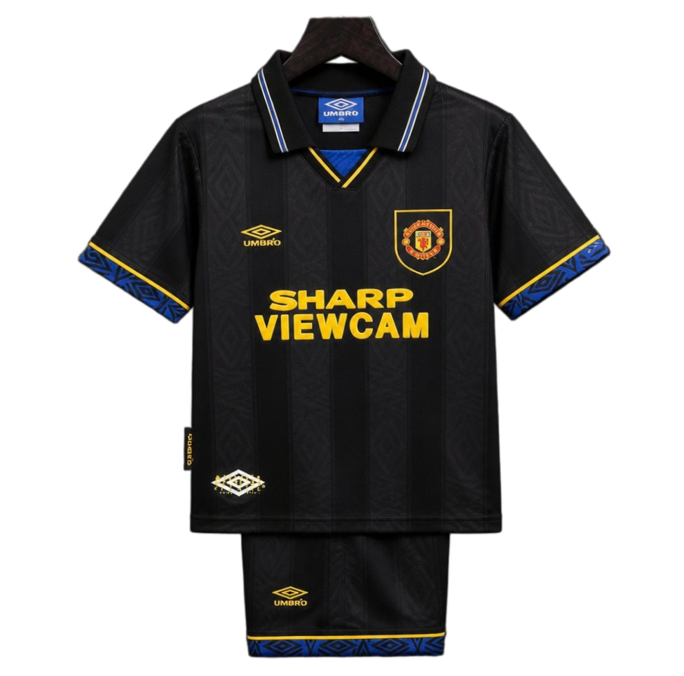 Manchester United 1993/94 Away Kids Kit – Retro Version