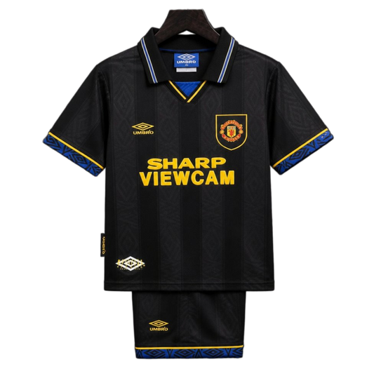 Manchester United 1993/94 Away Kids Kit – Retro Version