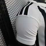 Juventus 2026/27 Camisola principal – Versão jogador – Preto/Branco/Dourado