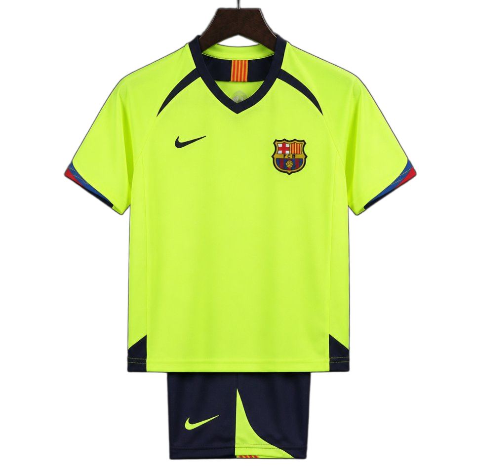FC Barcelona 2005/06 Away Kids Kit – Retro Version