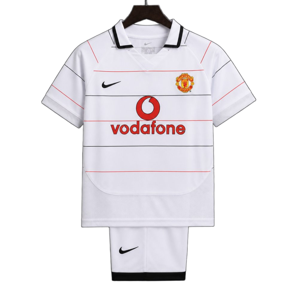 Manchester United 2003/05 Away Kids Kit – Retro Version