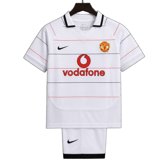 Manchester United 2003/05 Away Kids Kit – Retro Version