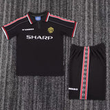 Manchester United 1998/99 Away Kids Kit – Retro Version