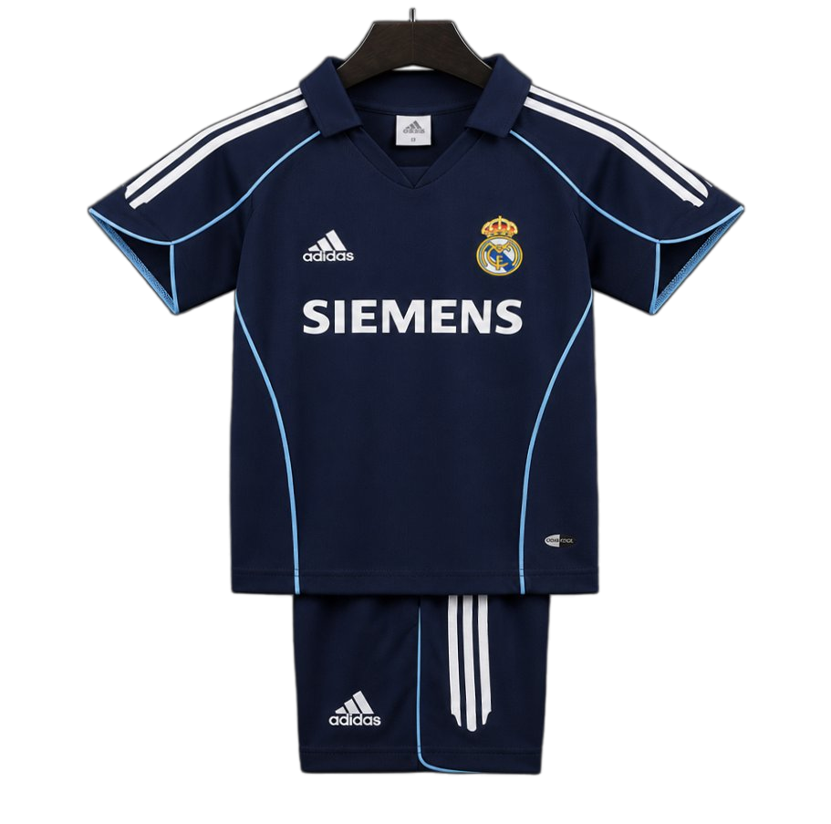 Real Madrid 2005/06 Away Kids Kit – Retro Version