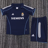 Real Madrid 2005/06 Away Kids Kit – Retro Version