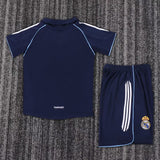 Real Madrid 2005/06 Away Kids Kit – Retro Version