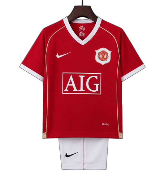 Manchester United 2006/07 Home Kids Kit – Retro Version
