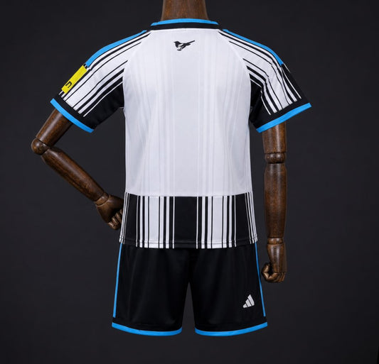 Newcastle United 2026/27 Home Jersey – Kids – White/Black – Shorts Set