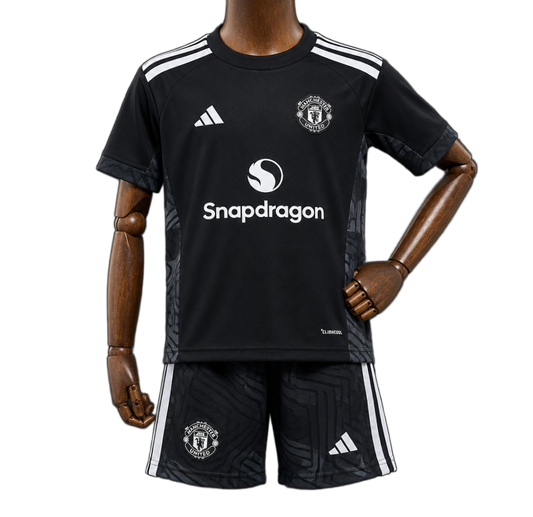 Manchester United 2026/27 Goalkeeper Kids Kit – Black/White
