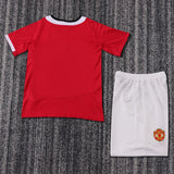 Manchester United 2005/06 Home Kids Kit – Retro Version