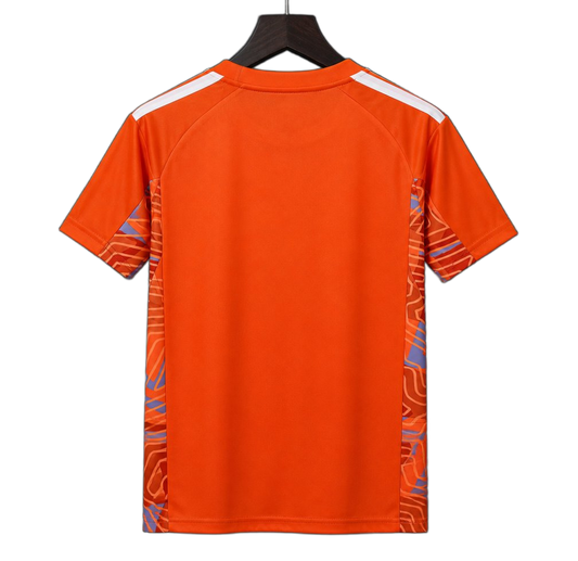 Juventus 2026/27 Goalkeeper Jersey – Orange – Abstract Maze Pattern Set