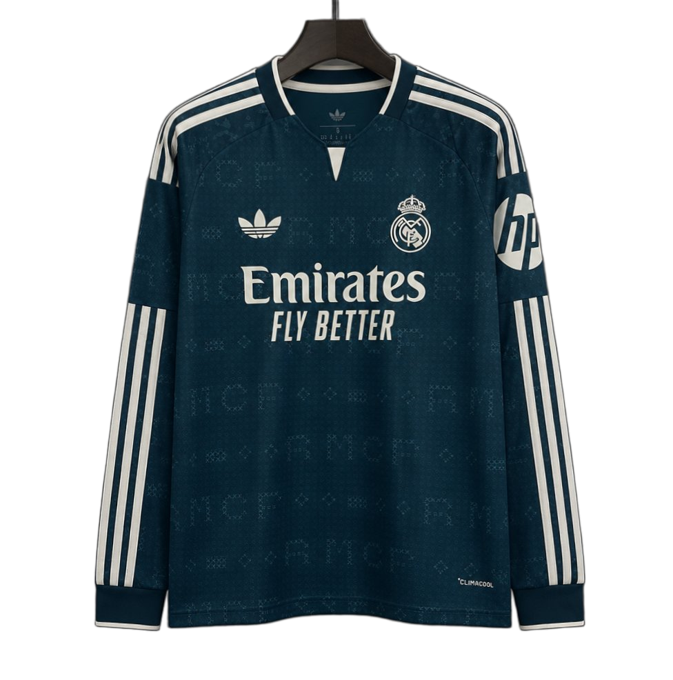 Real Madrid 2026/27 Third Jersey – Long Sleeve – Green