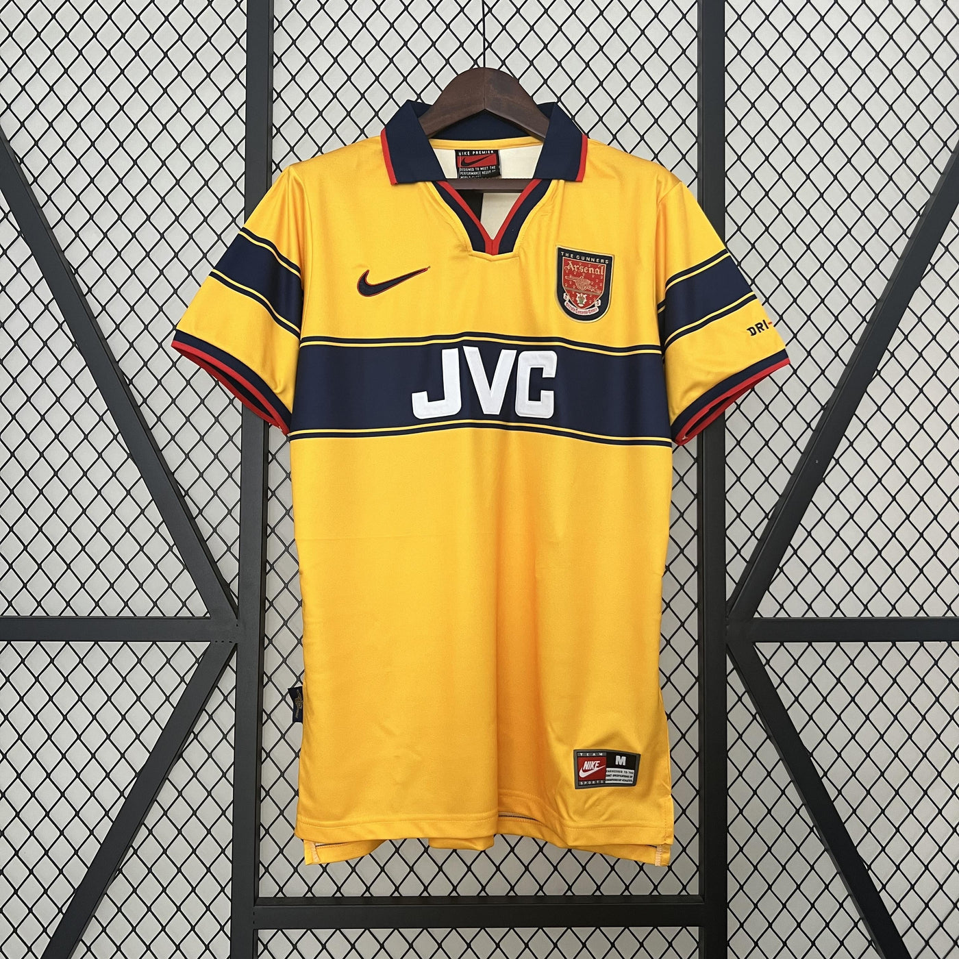Arsenal 1997/99 Away Retro Jersey