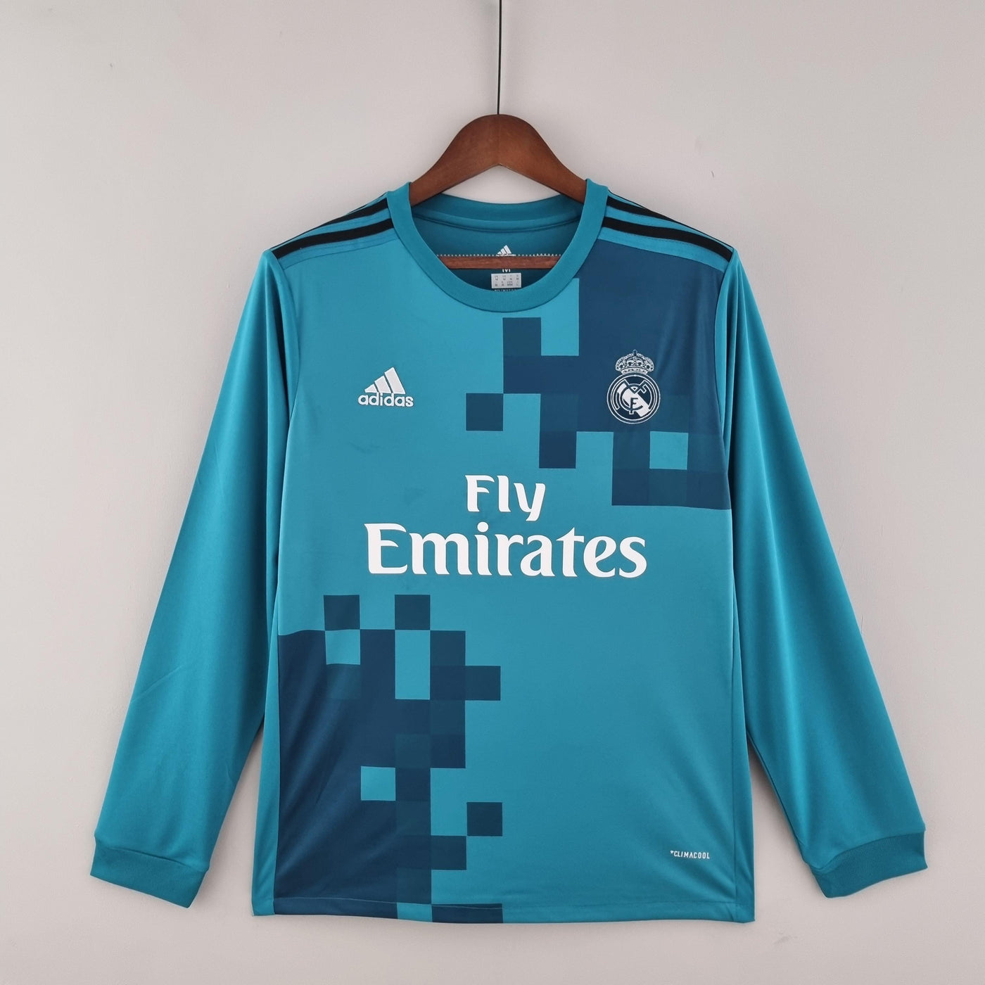 Real Madrid 2017/18 Third Retro Jersey - Long Sleeve