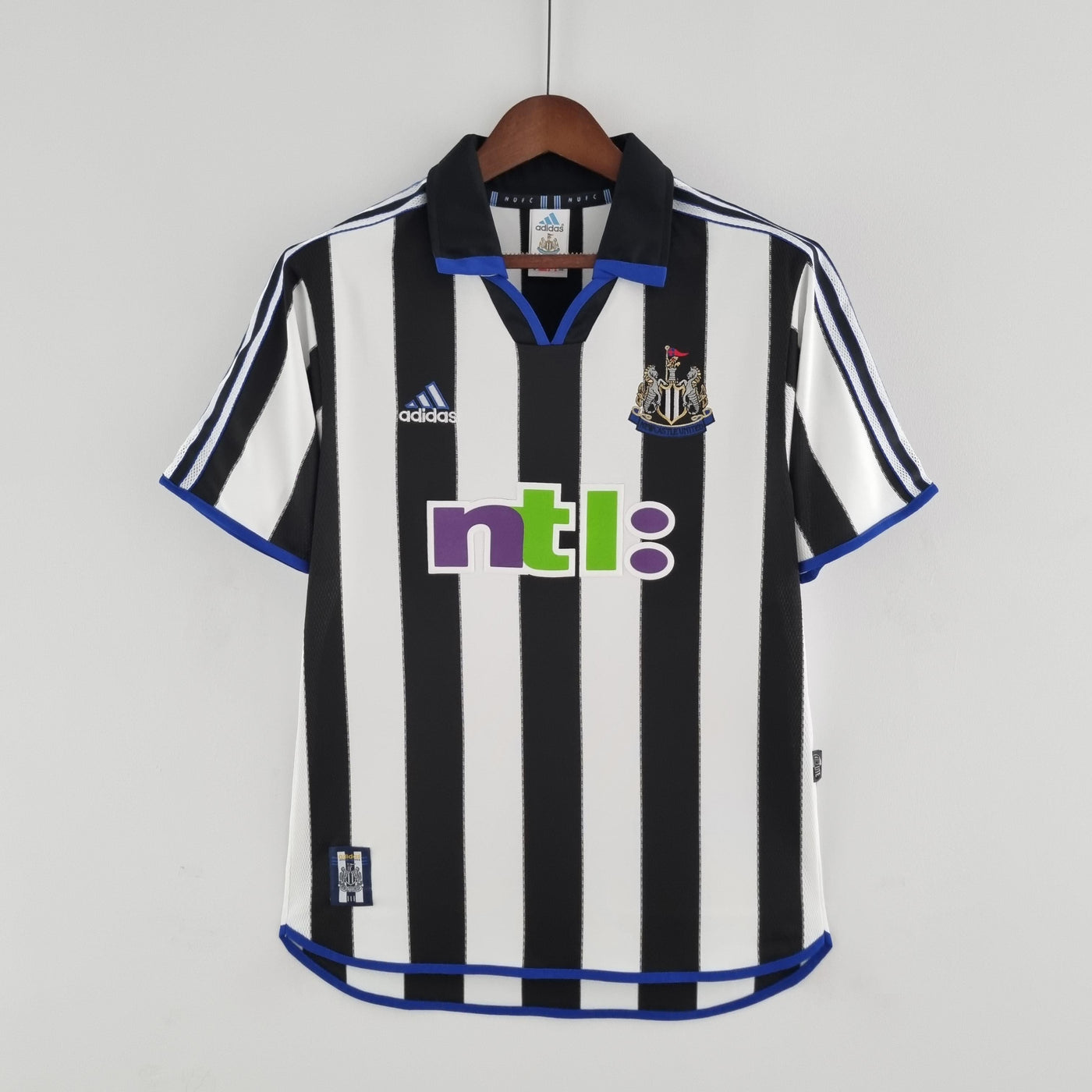 Newcastle 2000/01 Home Retro Jersey