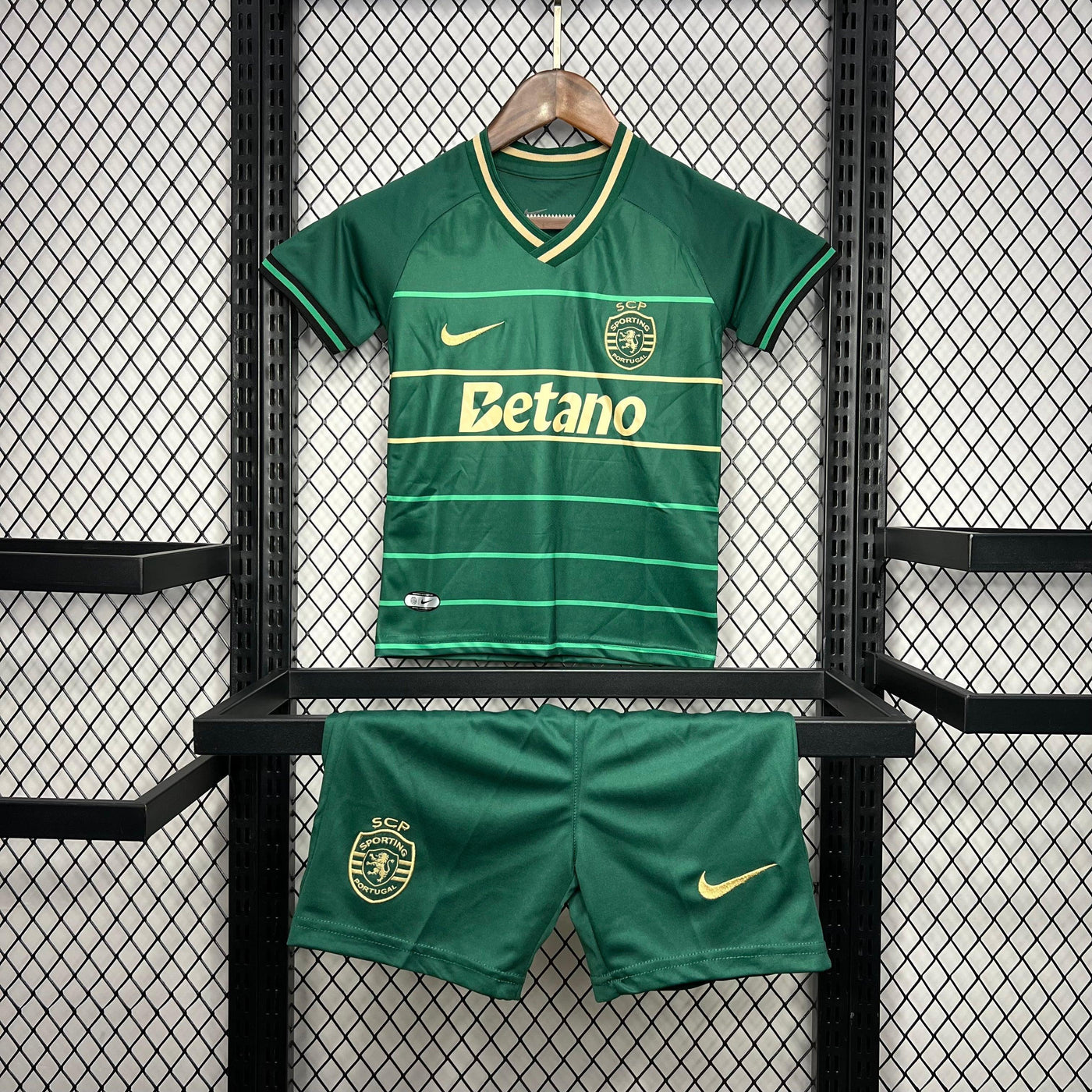 Sporting 2024/25 Away Kids Kit